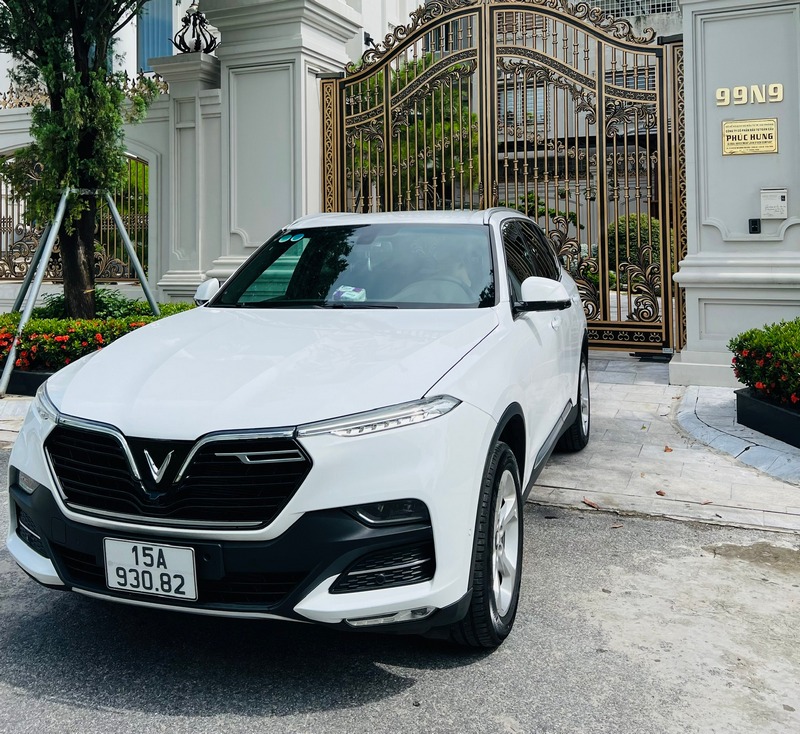 Vinfast LUX A - BASE